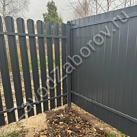 Комбинированный забор из профлиста и штакетника