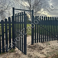 Комбинированный забор из профлиста и штакетника