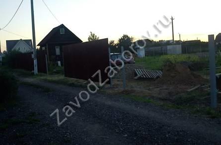 Забор из профлиста своими руками